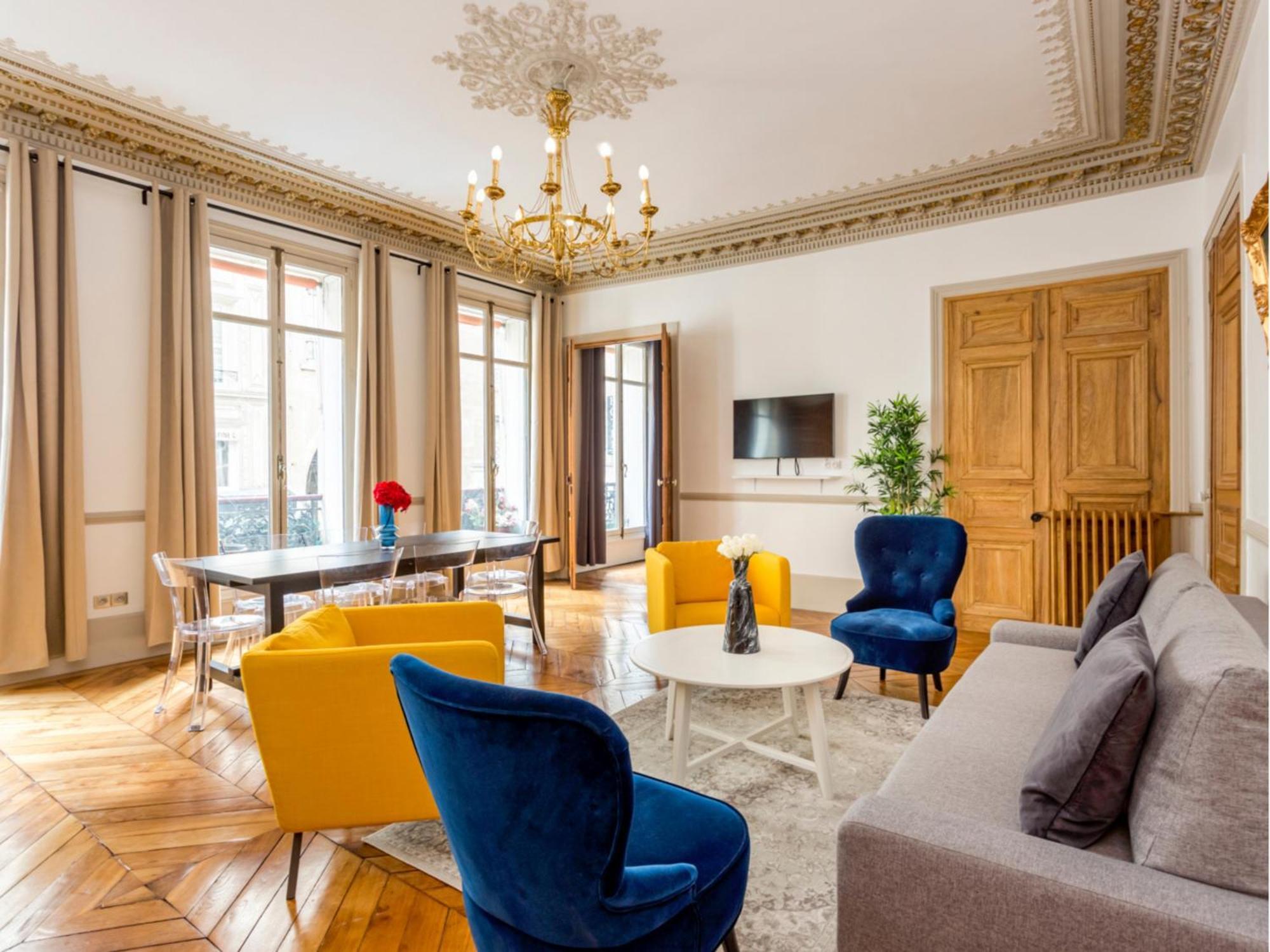 Cozy - Opera - Castellane * Parigi
